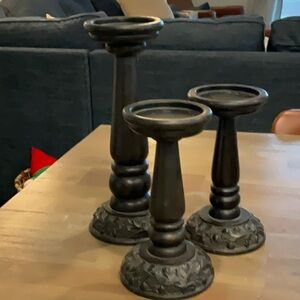 Elegant Black Candle Holder Set